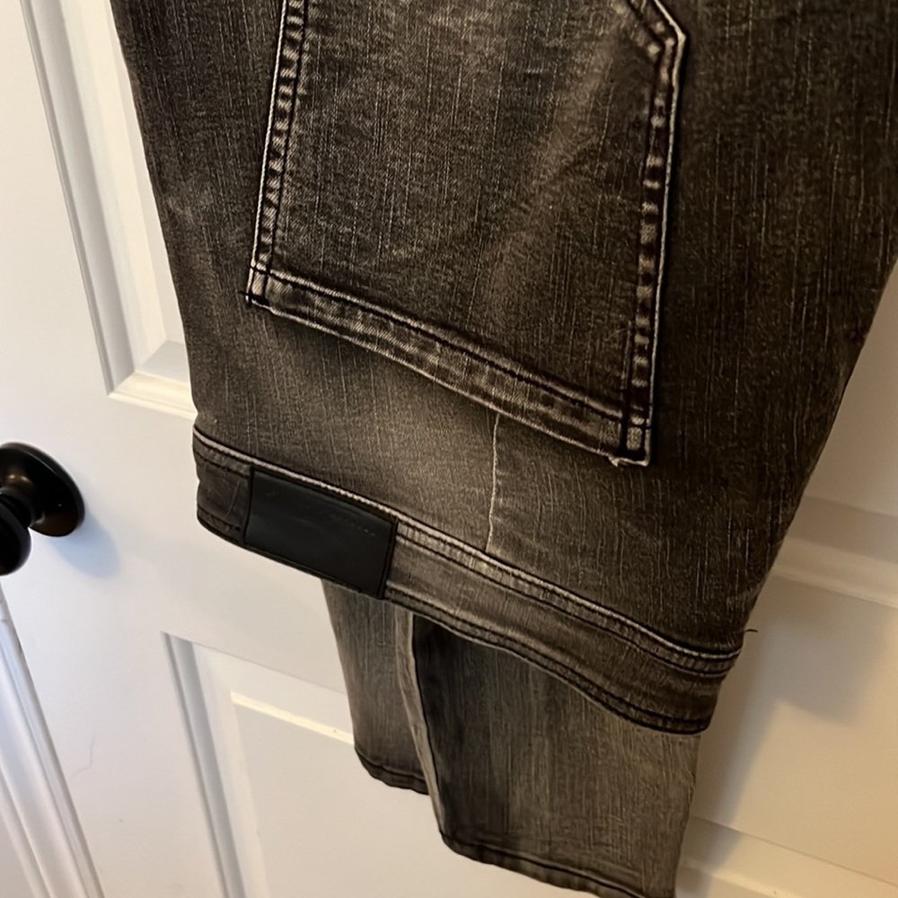 Never worn Frankie & Stella black wash jeans Size 20 plus size